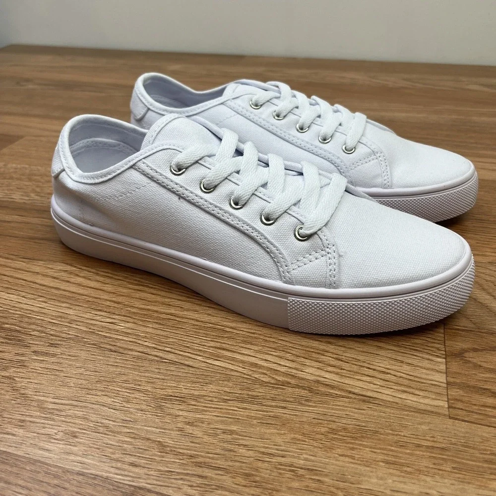 ASOS Design Dizzy Lace Up Trainers Sneakers Women's Size 9‎ White NEW